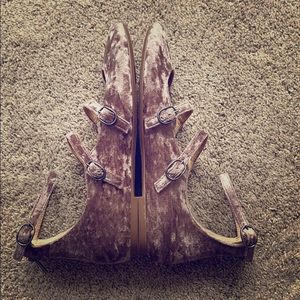 Very Volatile Velvet Flats